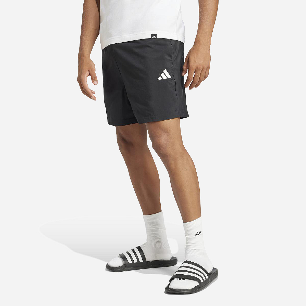 AN320914 Essentials Small Logo Chelsea Shorts