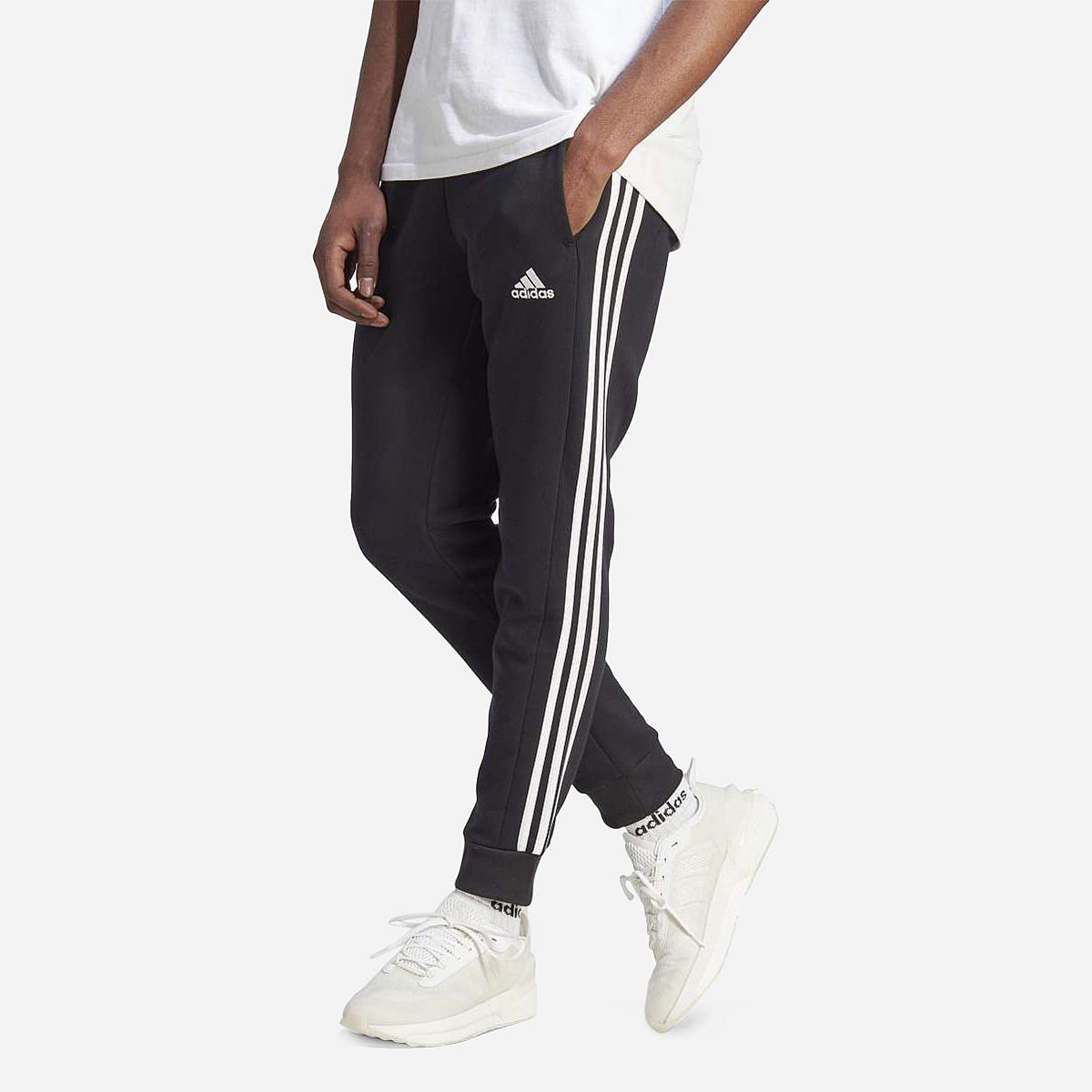 AN301934 Essentials Fleece Tapered Cuff 3-Stripes Pants