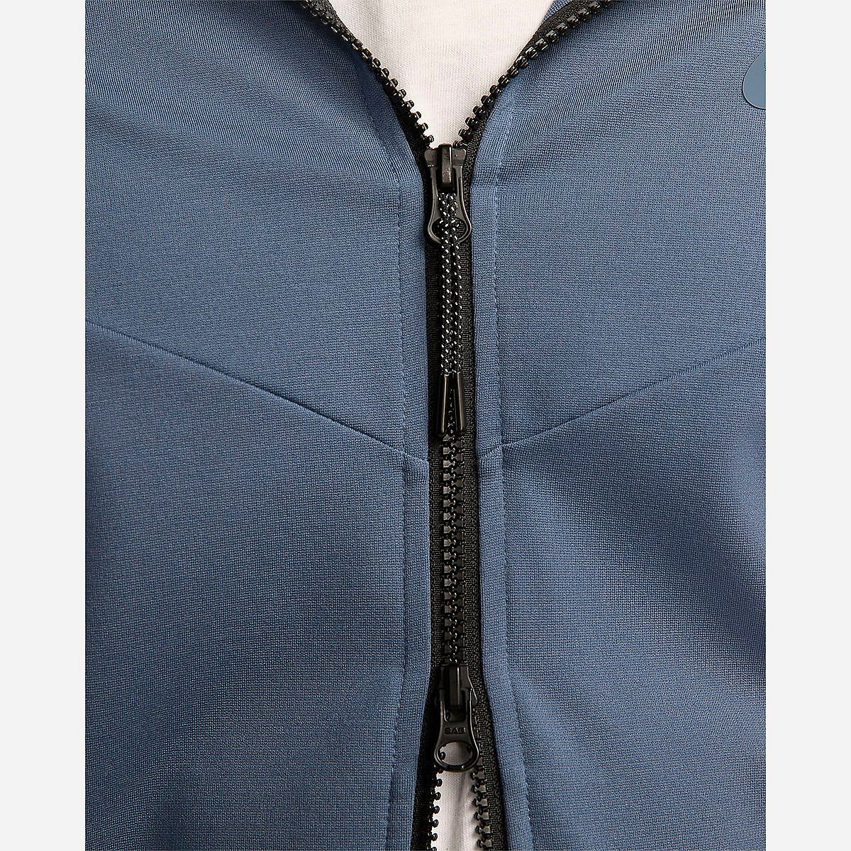 AN302500 Tech Fleece Lightweight Hoodie