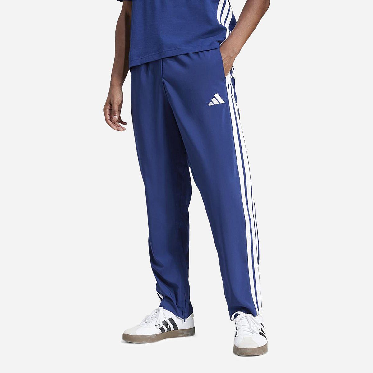 AN320995 Essentials 3-Stripes Stanford Joggers Open Hem