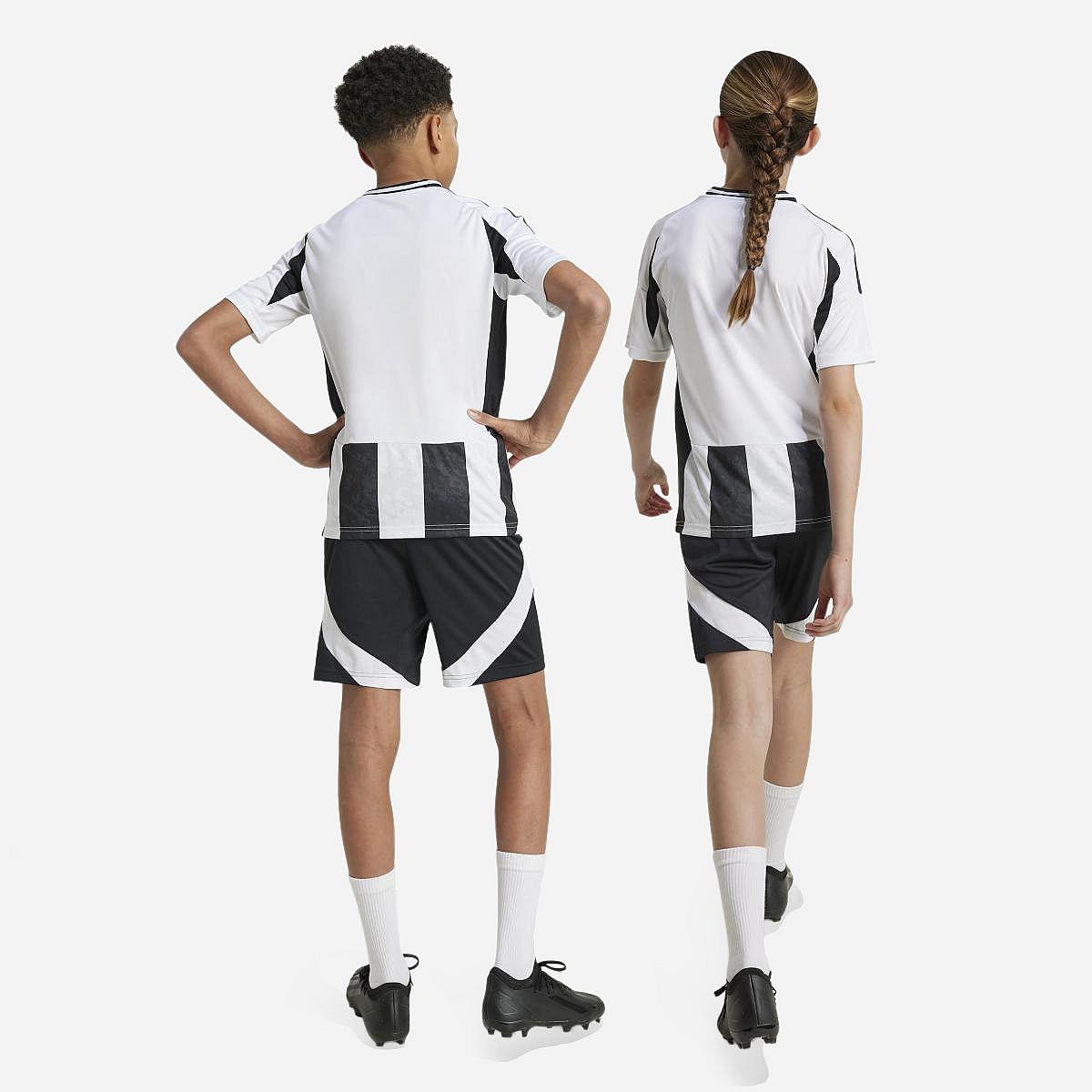 AN312175 Juventus FC Thuisshort 2024/2025 Junior - PRE-ORDER - Levering vanaf 30 juli