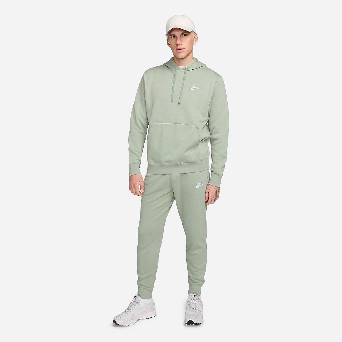 AN316669 Sportswear Club Joggers Heren