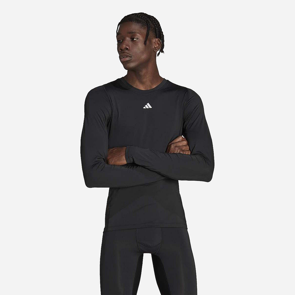 AN301816 Techfit AEROREADY Longsleeve Heren