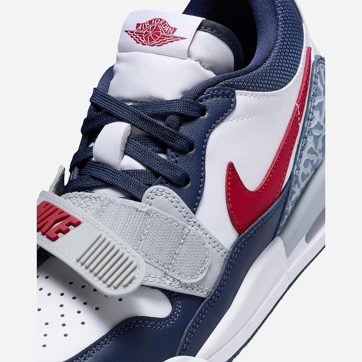 AN316839 Air Jordan Legacy 312 Low Junior