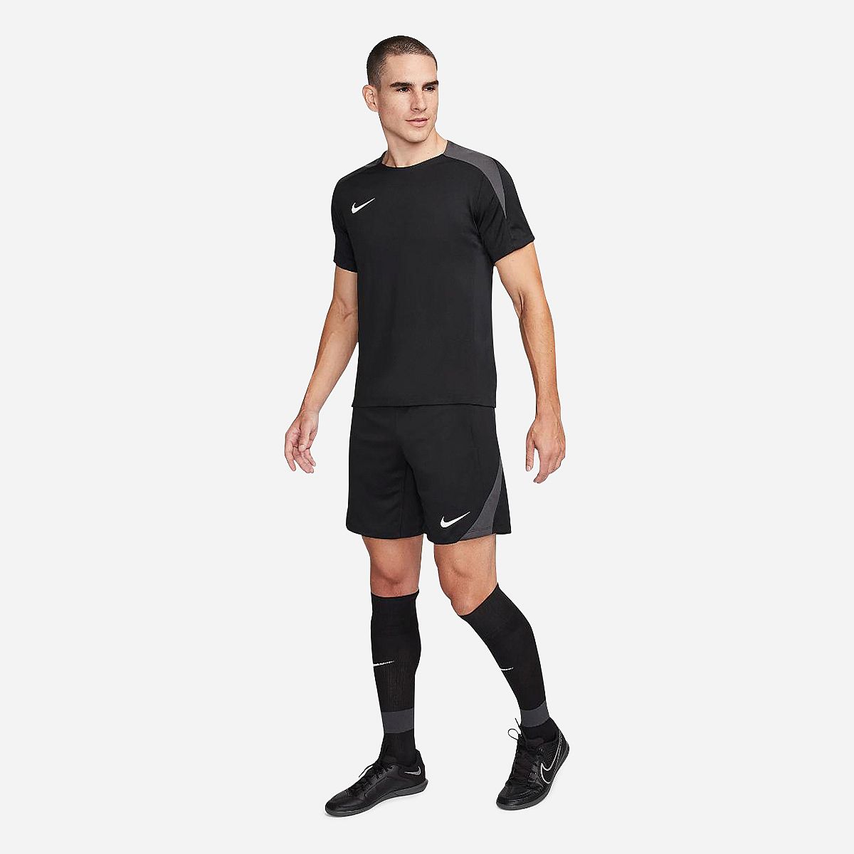 AN312973 Strike Dri-Fit Global Short Heren