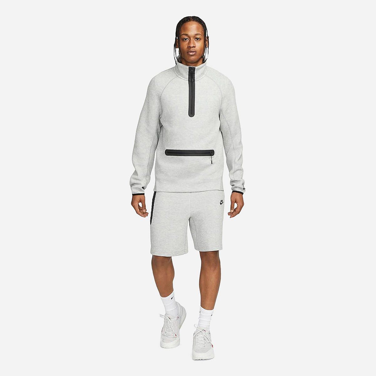 AN312890 Sportswear Tech Fleece Short Heren