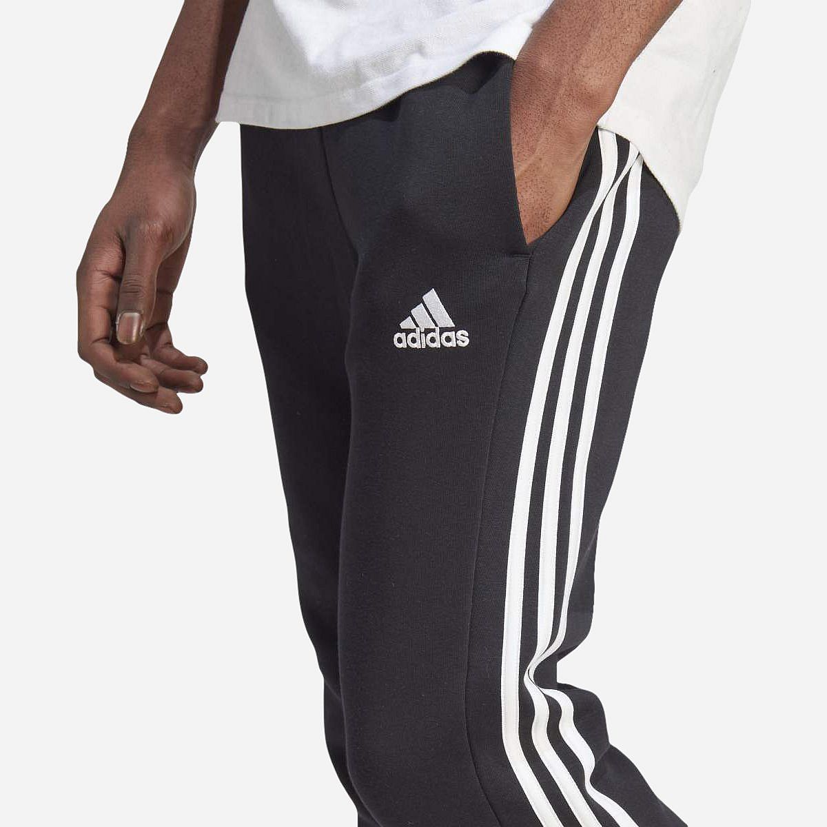 AN301934 Essentials Fleece Tapered Cuff 3-Stripes Pants