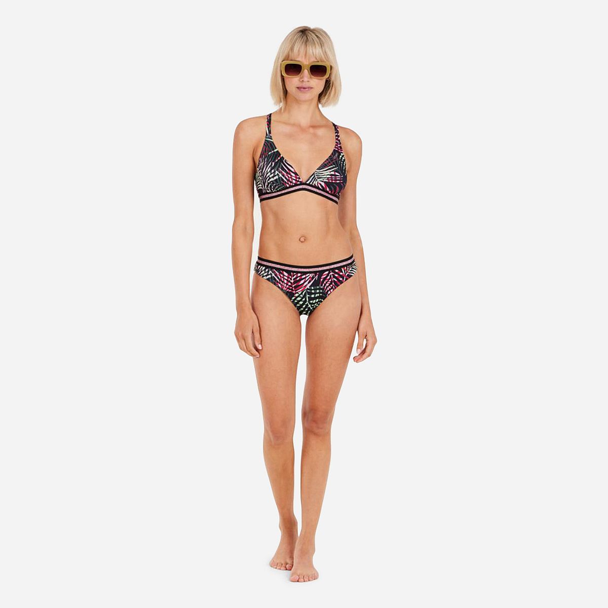 AN311947 Mixhera 24 Triangle Bikini Top