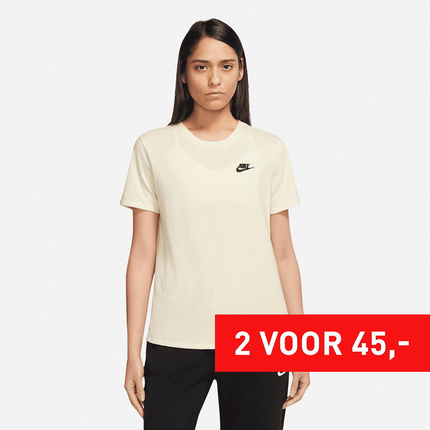 Nike Sportswear Club Essentials T-Shirt Dames