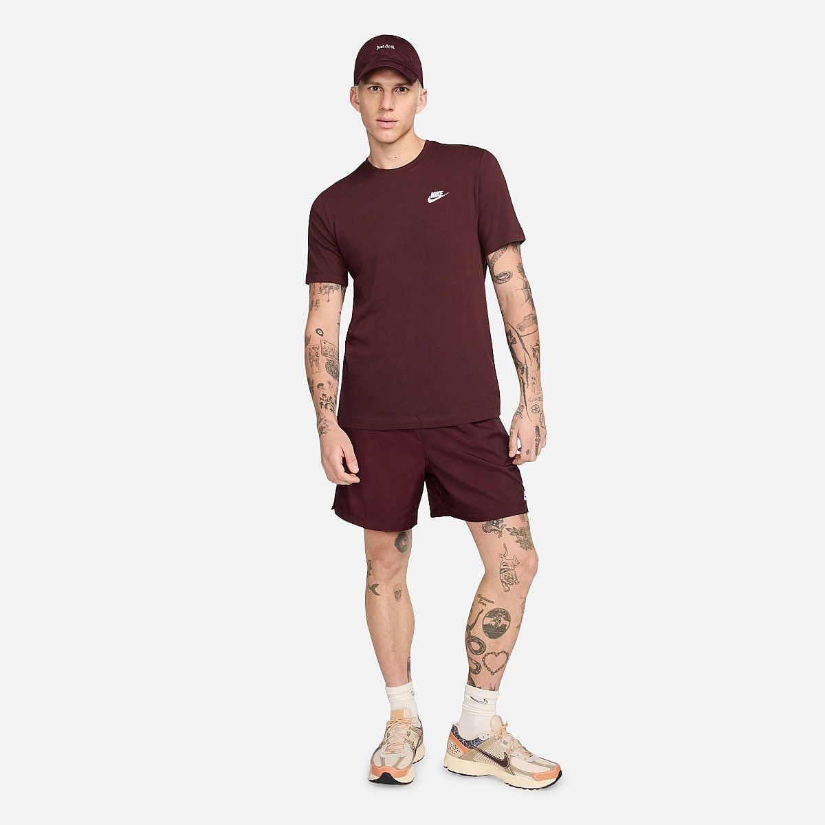 AN316660 Sportswear Club T-shirt Heren