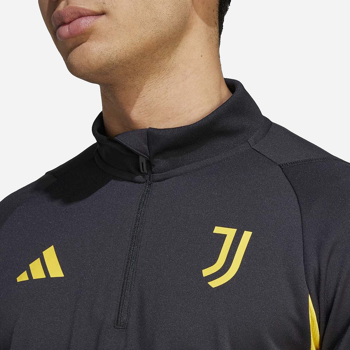 AN299639 juve tr top