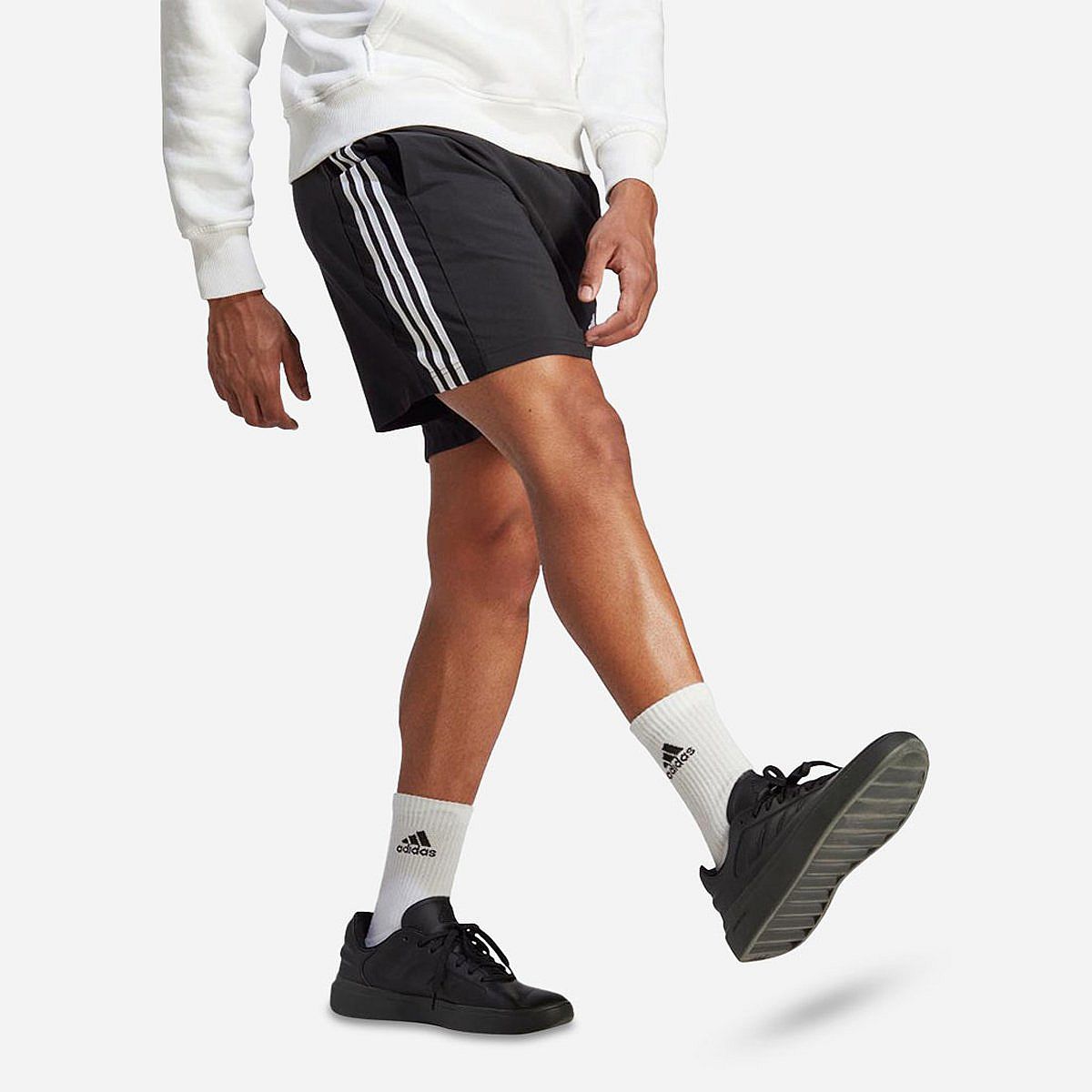 AN296870 Aeroready Essentials Chelsea 3-Stripes Short Heren