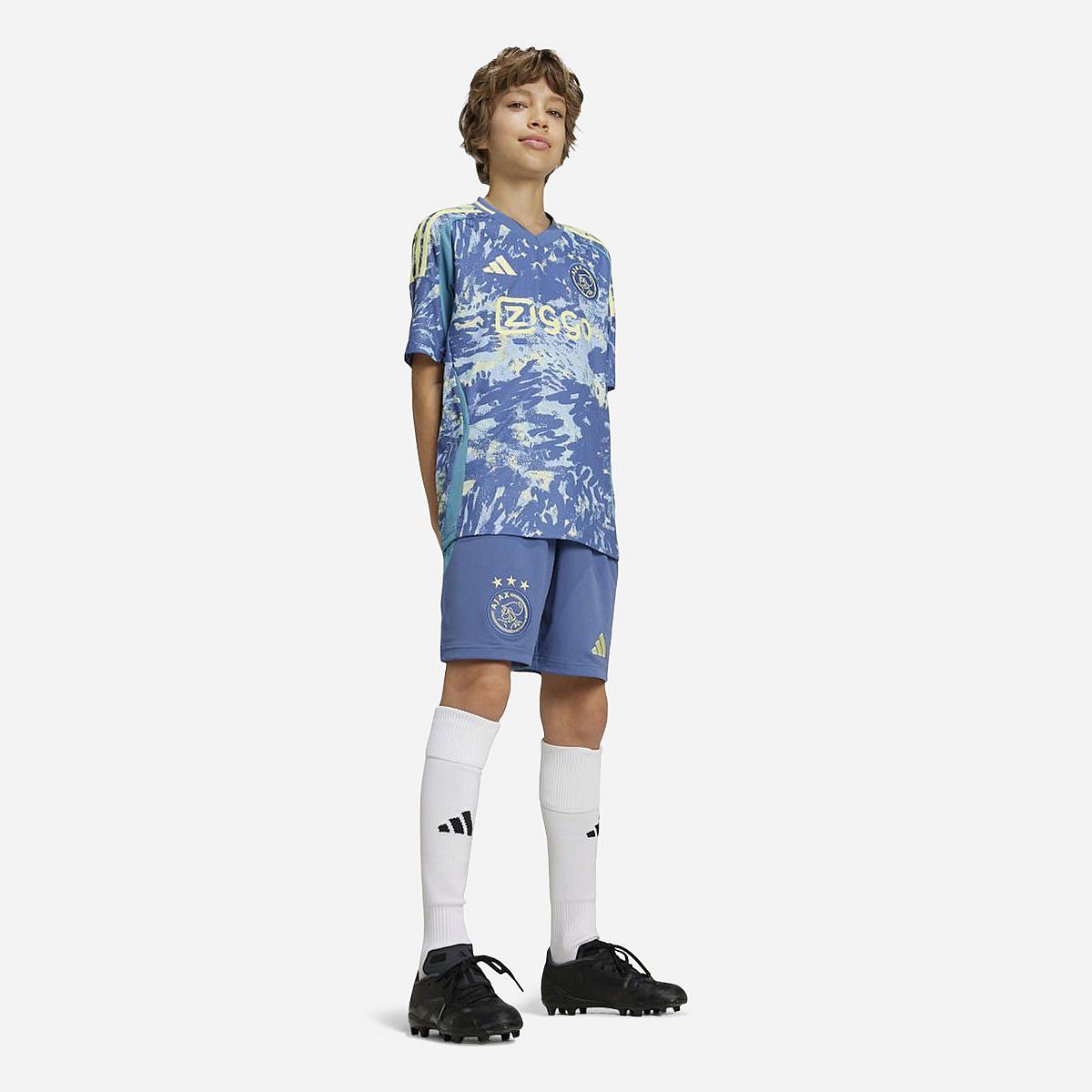 AN311289 Ajax Uitshort 2024/2025 Junior - Pre-Order!