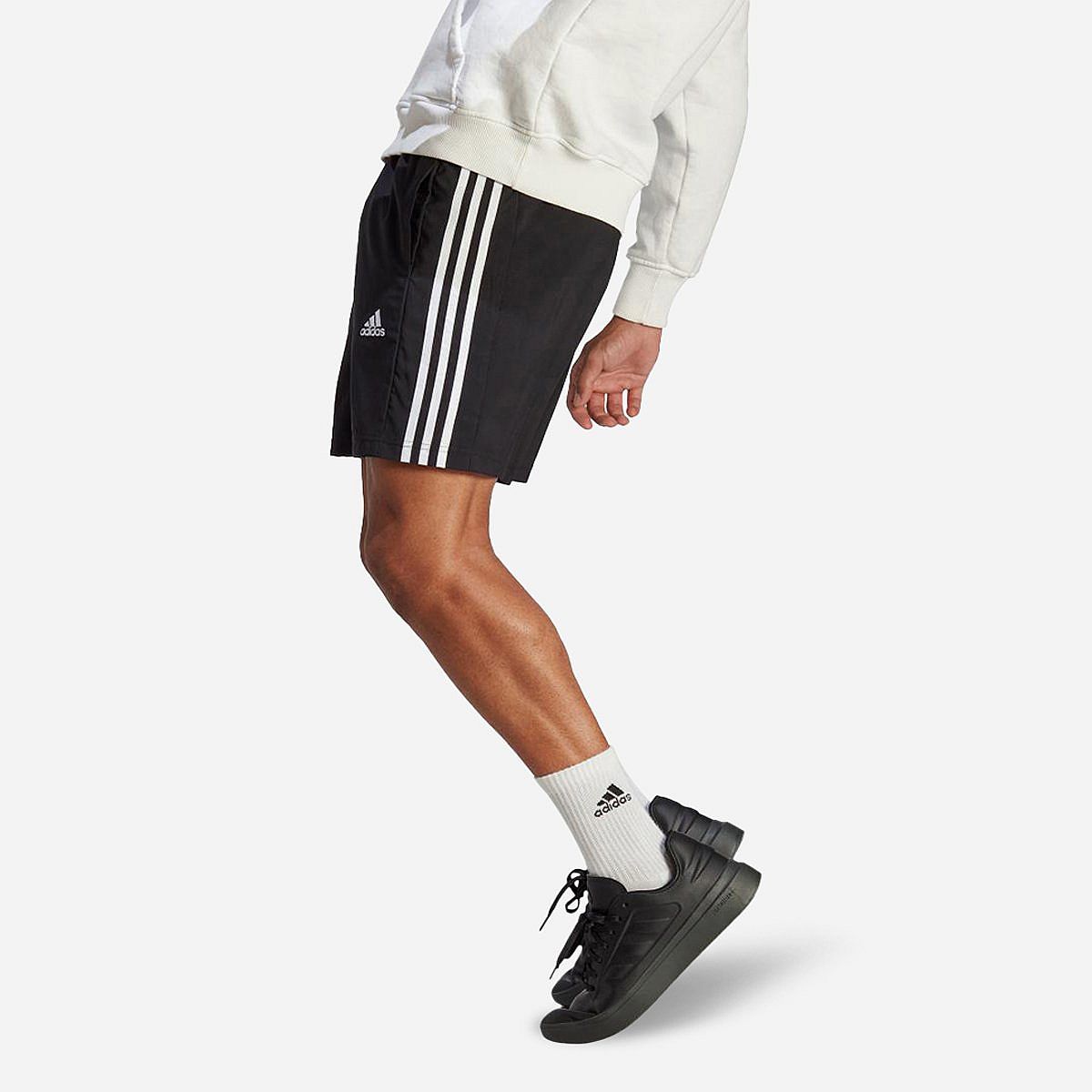 AN296870 Aeroready Essentials Chelsea 3-Stripes Short Heren