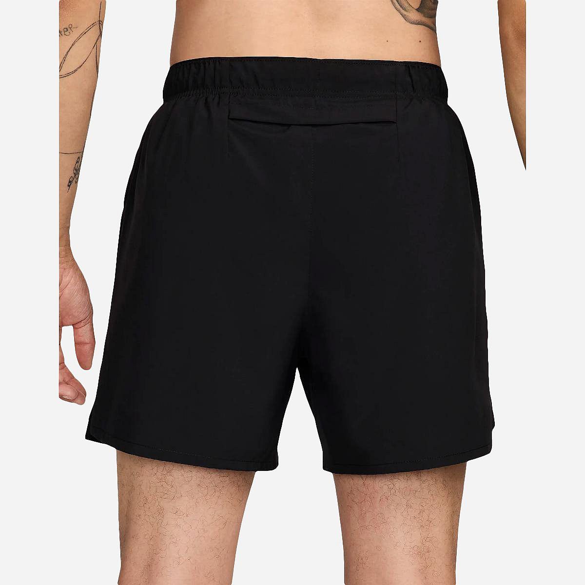 AN316572 Challenger Swoosh Dri-Fit 5 Inch Short  Heren