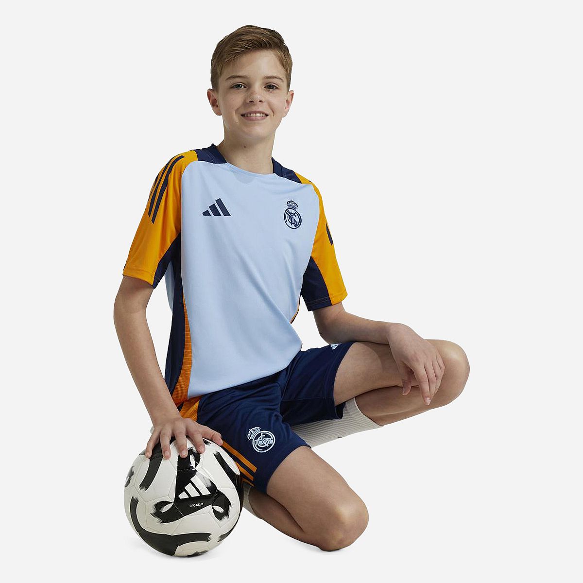 AN311311 Real Madrid Trainingsshort 2024/2025 Junior