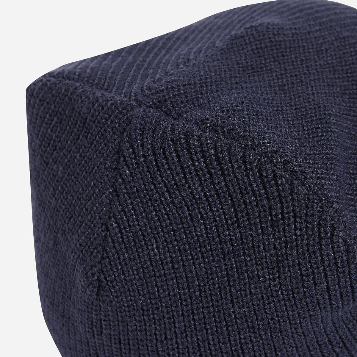 AN318742 Essentials Beanie