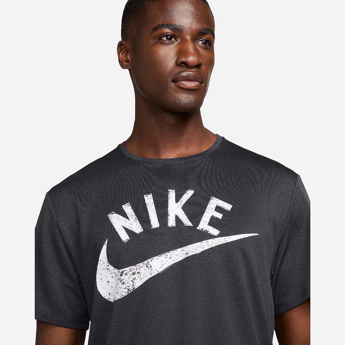 AN316570 Miler Swoosh Dri-Fit T-shirt Heren