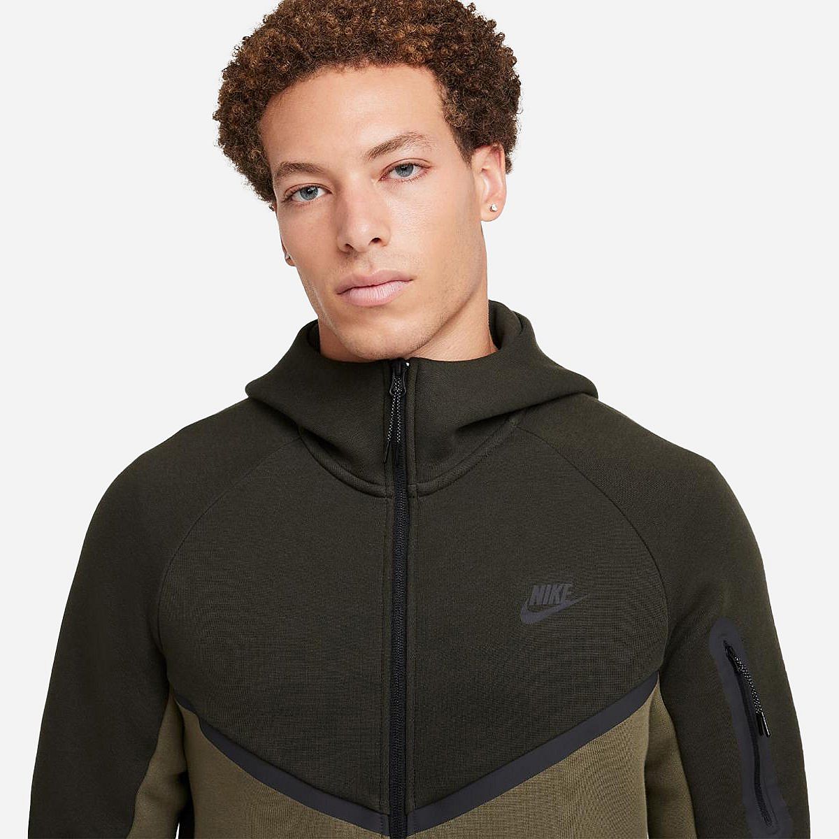 AN319014 Tech Fleece Hoodie Heren 2025