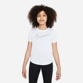 nike shirt girl